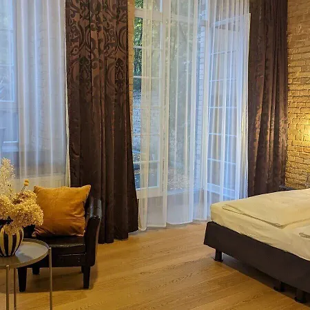 فندق Cinderella Cafe