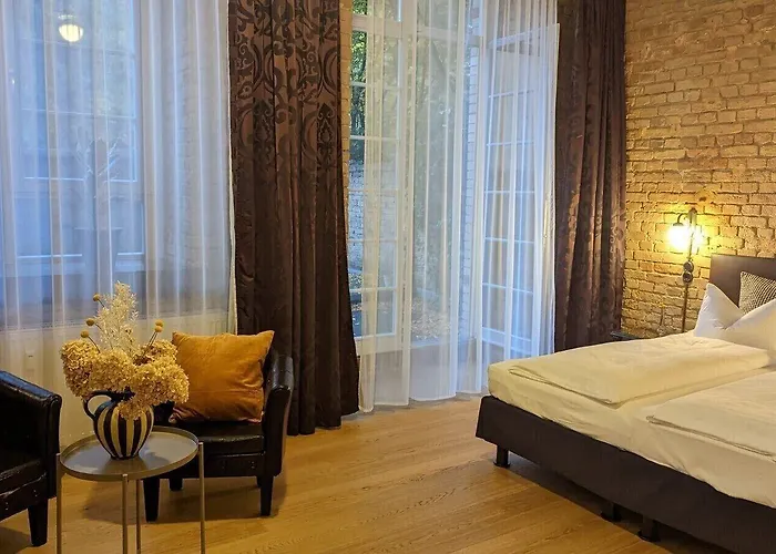 فندق Cinderella Cafe