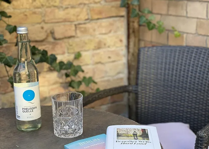 فندق Cinderella Cafe 3*